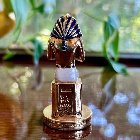 Vintage Egyptian Pharaoh Figurine – Gold & Enamel King Tut Statue – 2.75” Tall - Picture 3 of 10